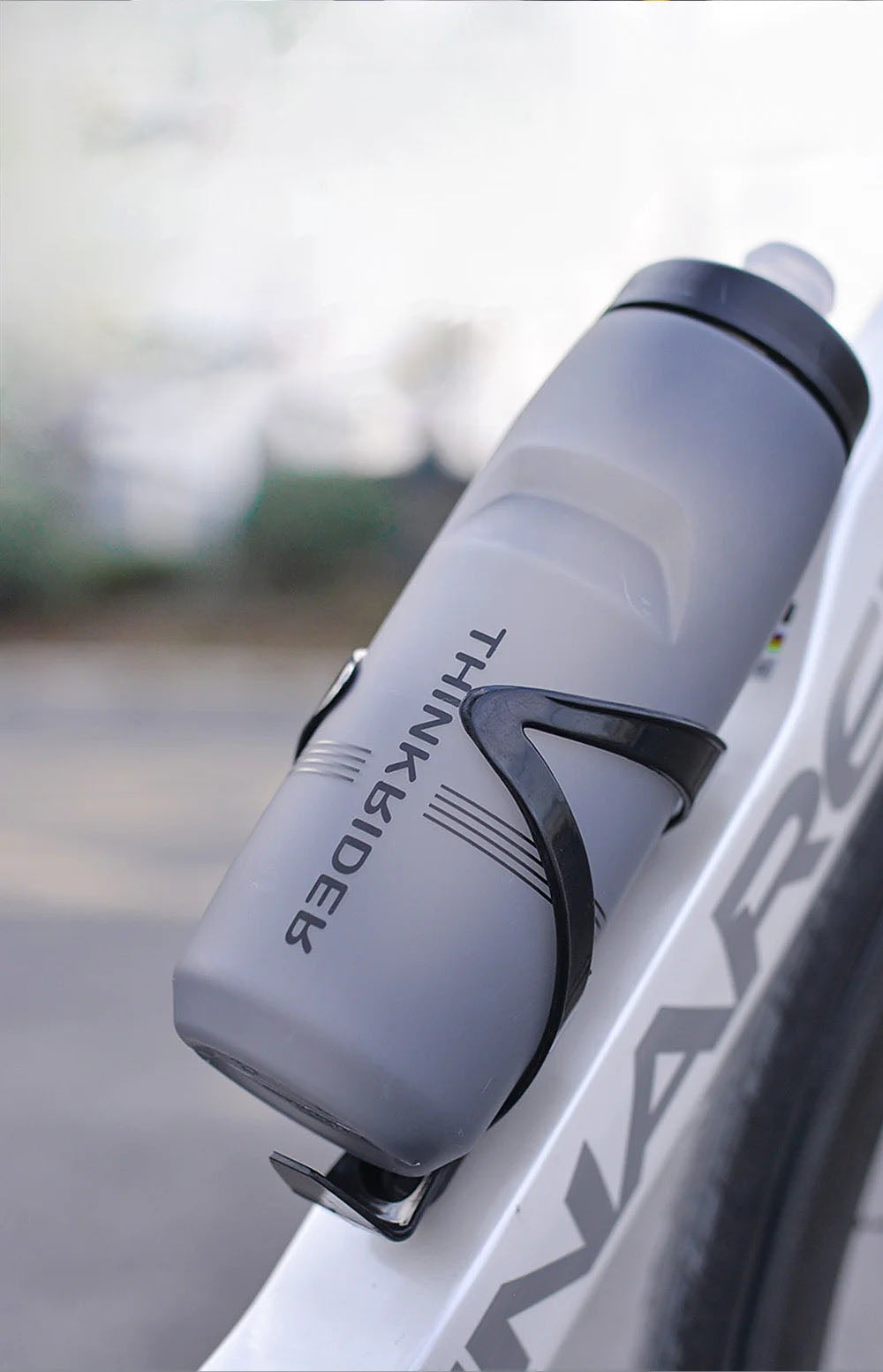 Large Capacity Bicycle Water Bottle - 620ml/750ml, Portable Design